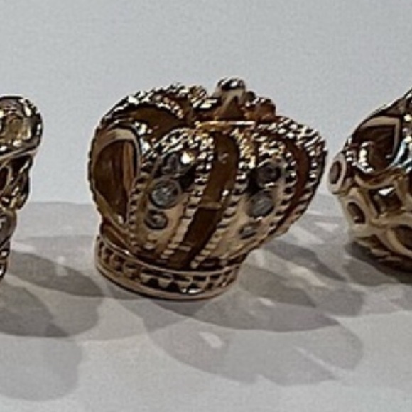 Pandora Yellow Gold Diamond Crown Retired - Picture 2 of 4